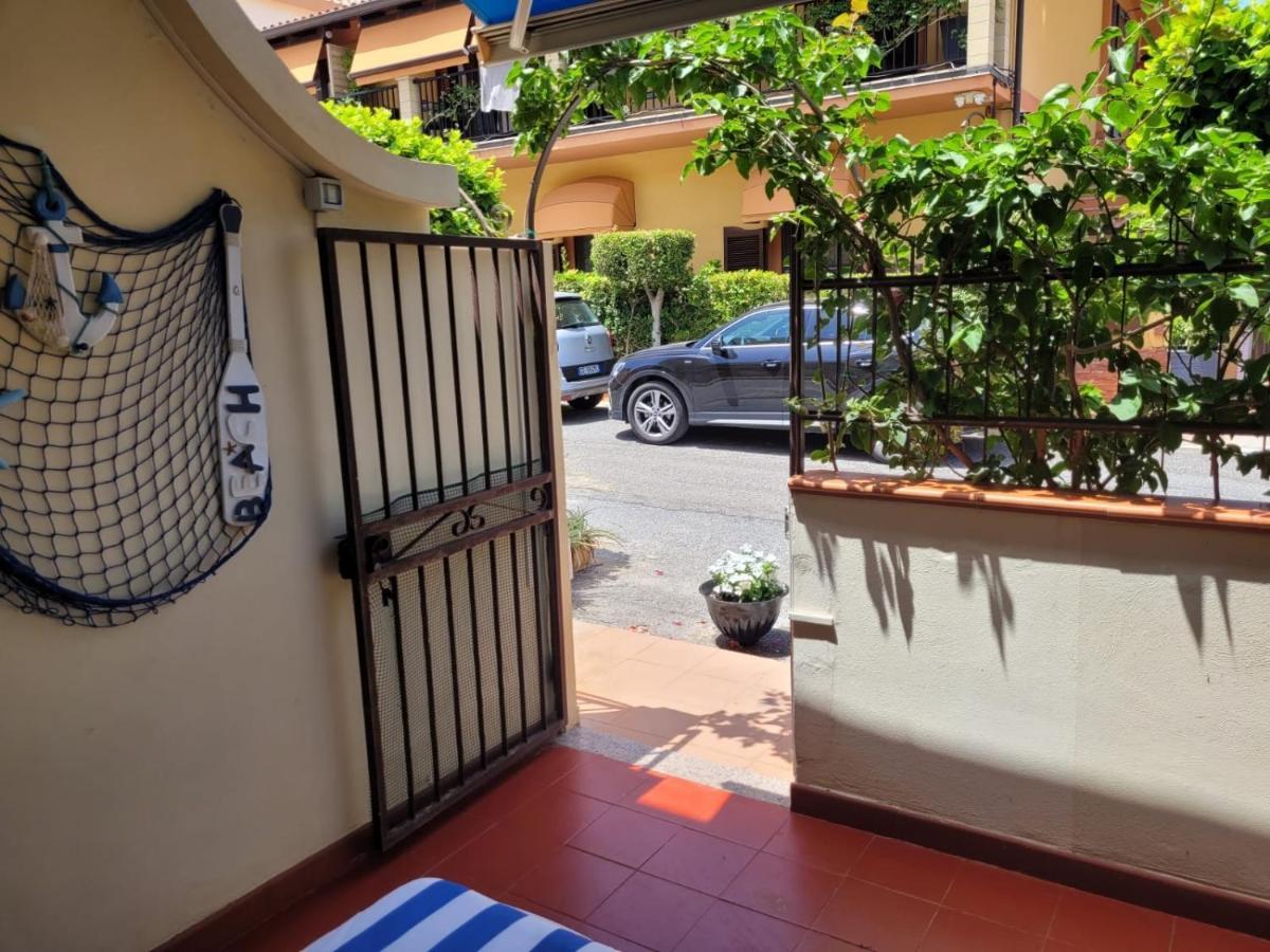 My Little House: Seaside Apartment with Patio and Parking Tropea Exterior photo