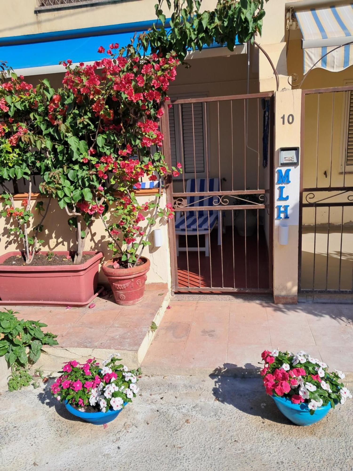 My Little House: Seaside Apartment with Patio and Parking Tropea Exterior photo